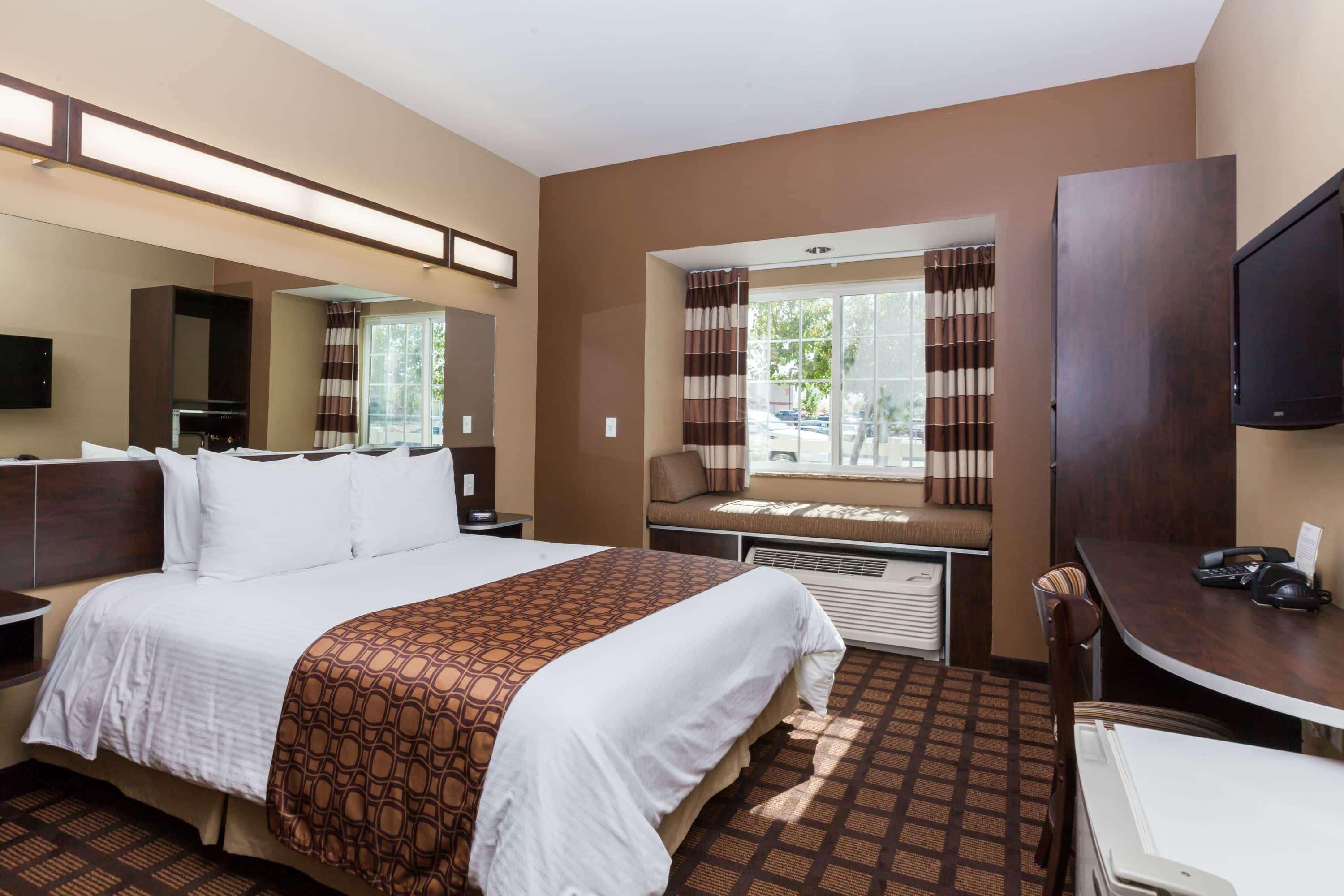 Microtel Inn & Suites By Wyndham Wheeler Ridge Экстерьер фото