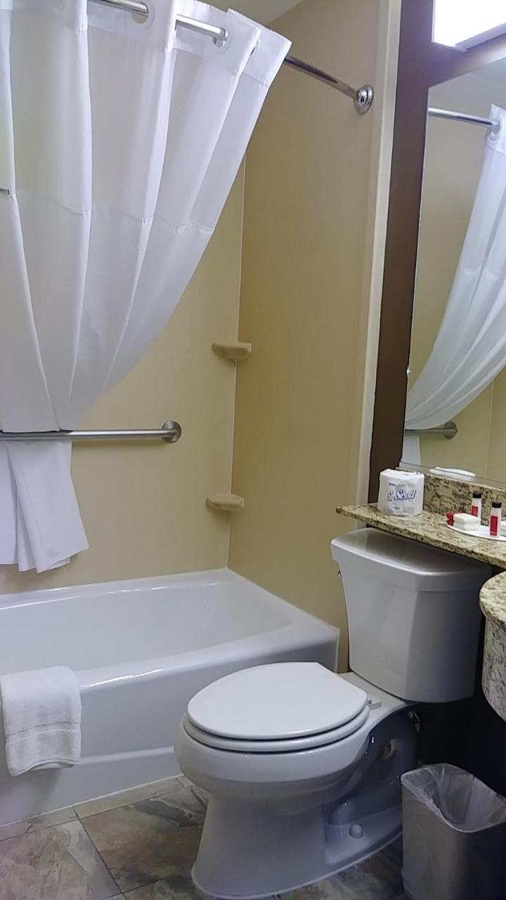 Microtel Inn & Suites By Wyndham Wheeler Ridge Экстерьер фото